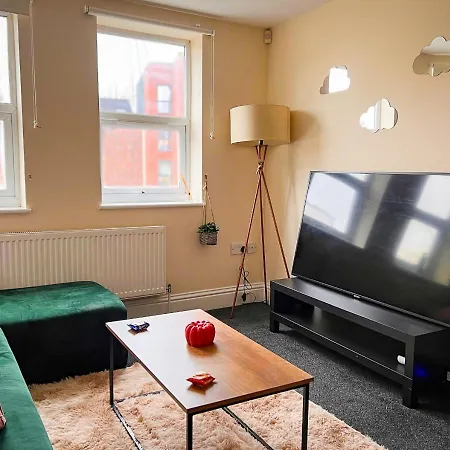 Apartment Charming Flat In *