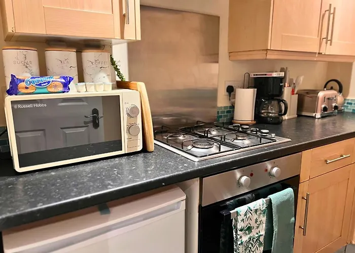 Charming Flat In Apartment Bristol